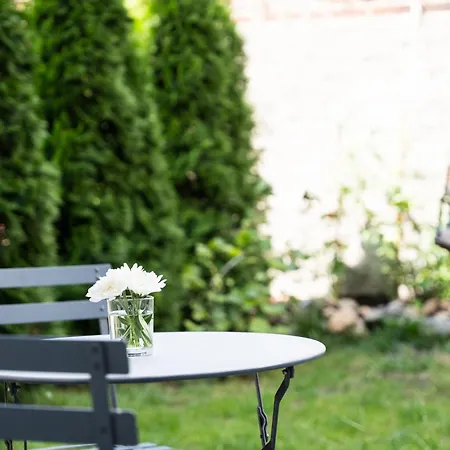 U Prazdroje 아파트 *